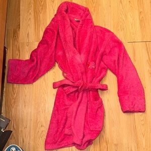 Size L/XL hot pink bathrobe